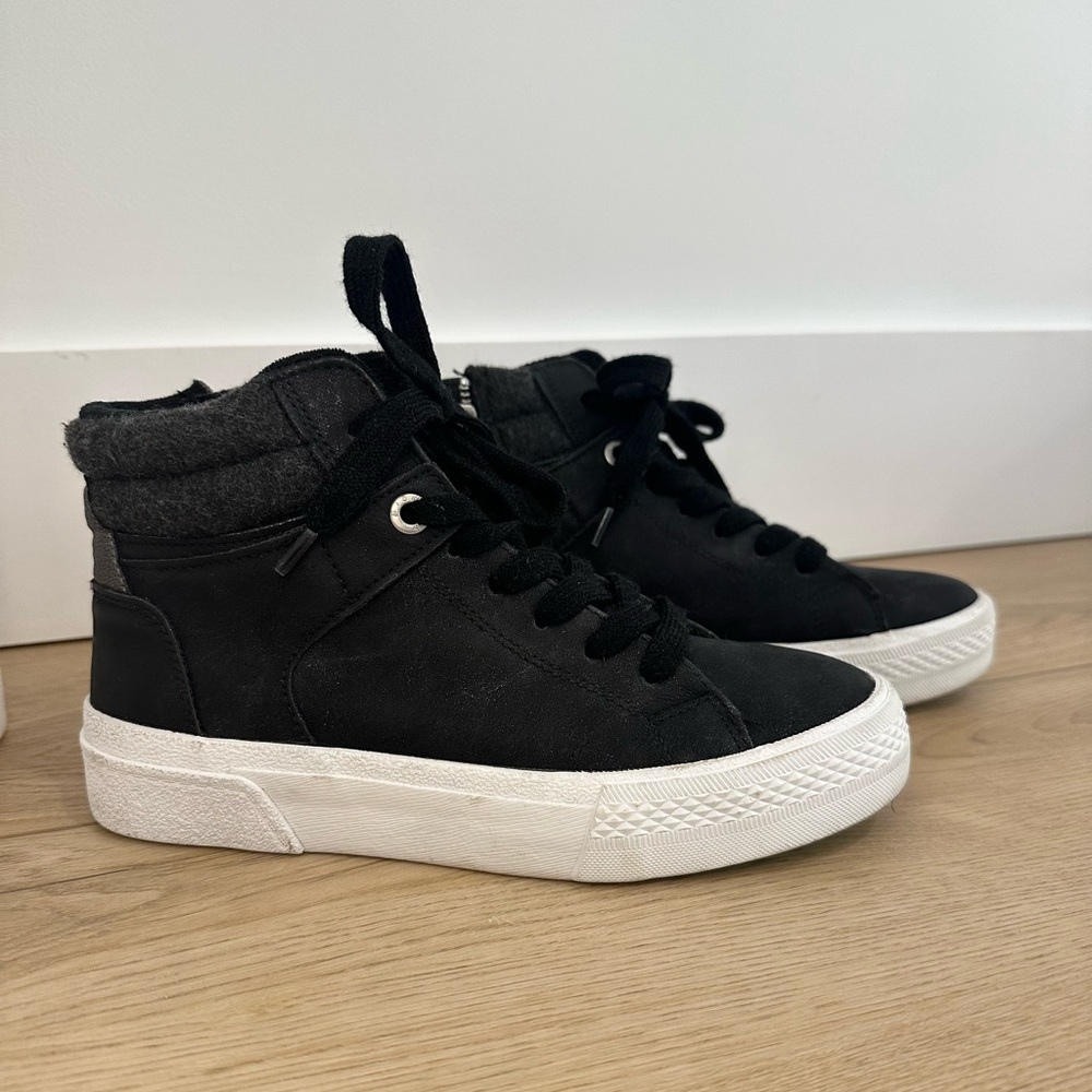 Blowfish Sneakers